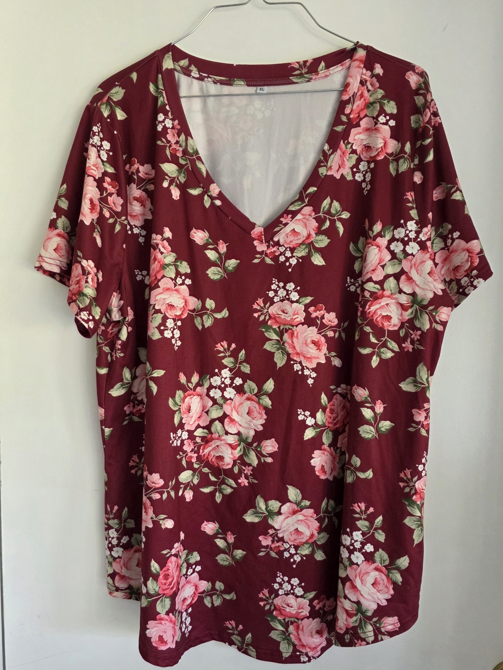 Floral V-Neck Tunic Top in Burgundy and Pink XL